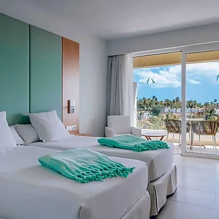 Отель Iberostar Waves Playa Gaviotas Aldea De Chilegua